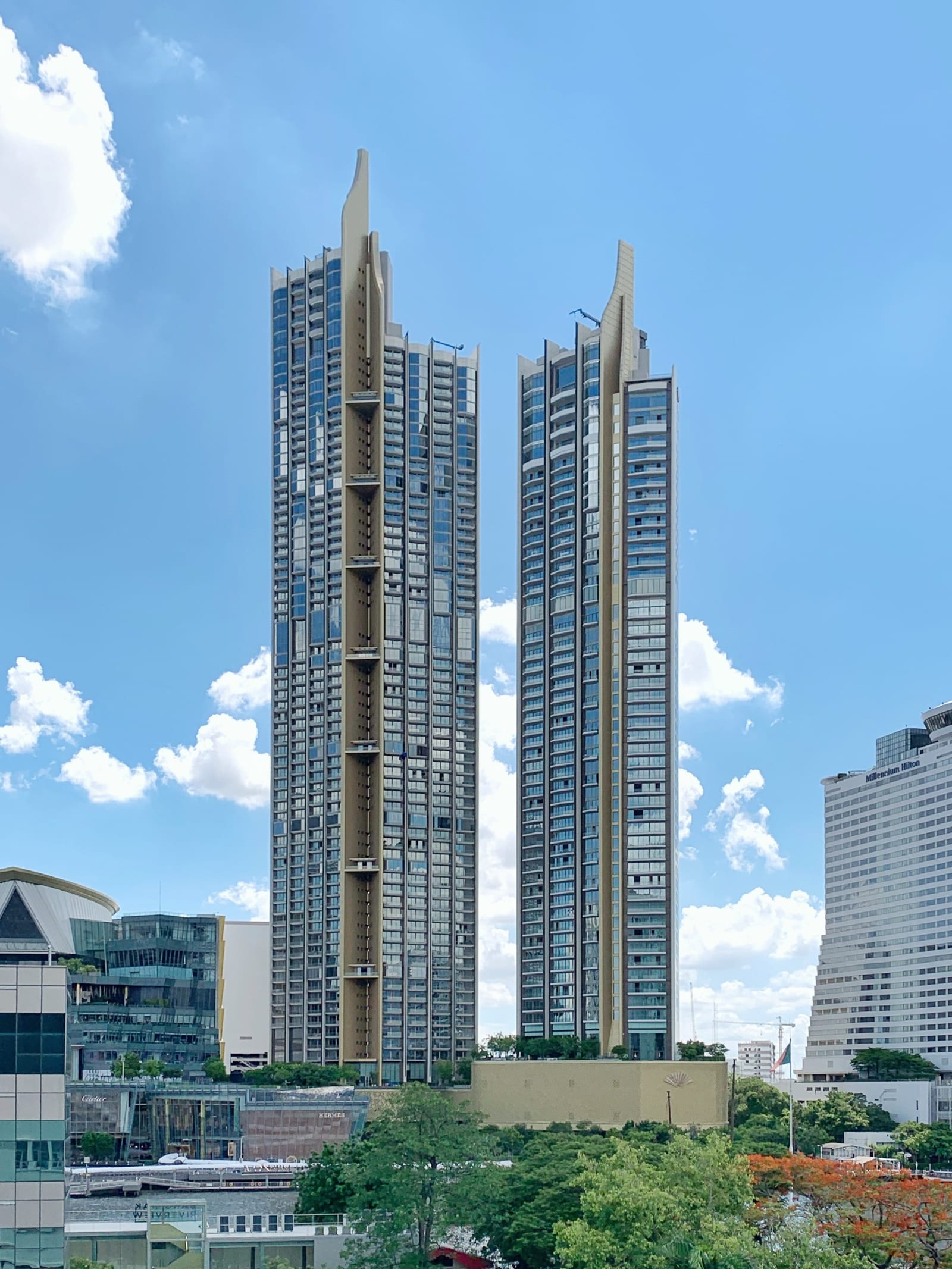 ไอคอนสยาม (ICONSIAM)