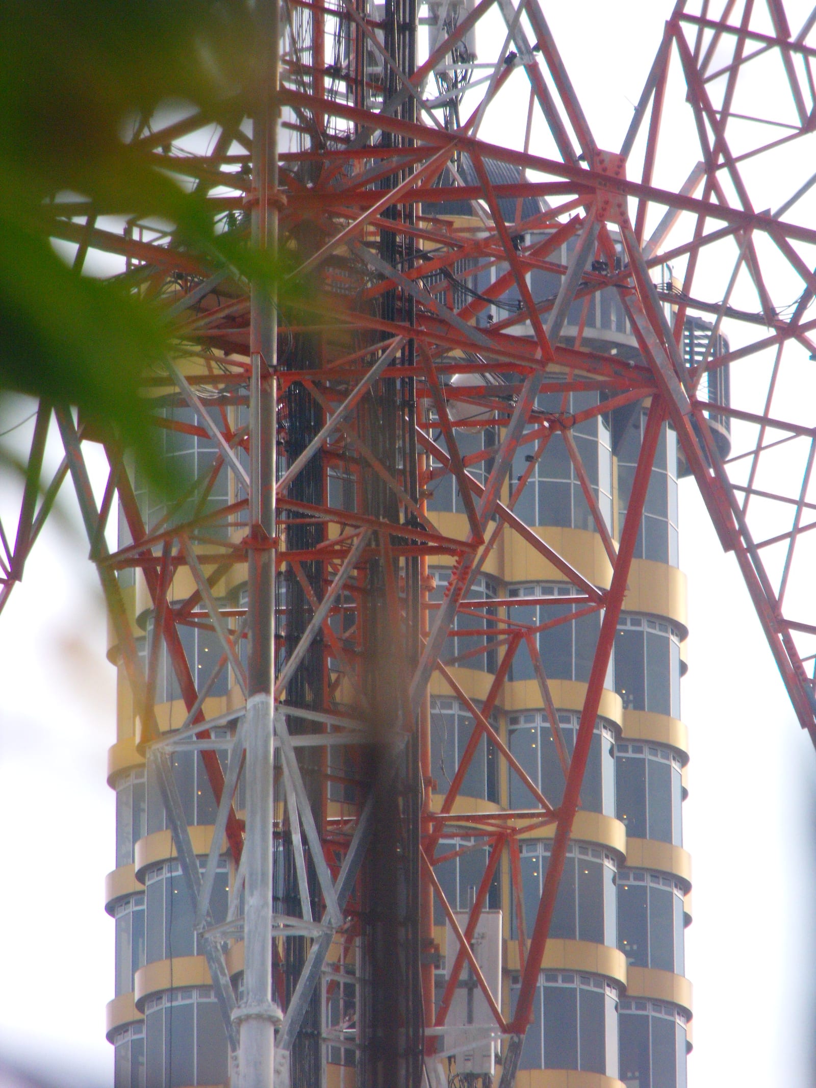 หอโหวด 101 (หอชมวิวเมืองร้อยเอ็ด)