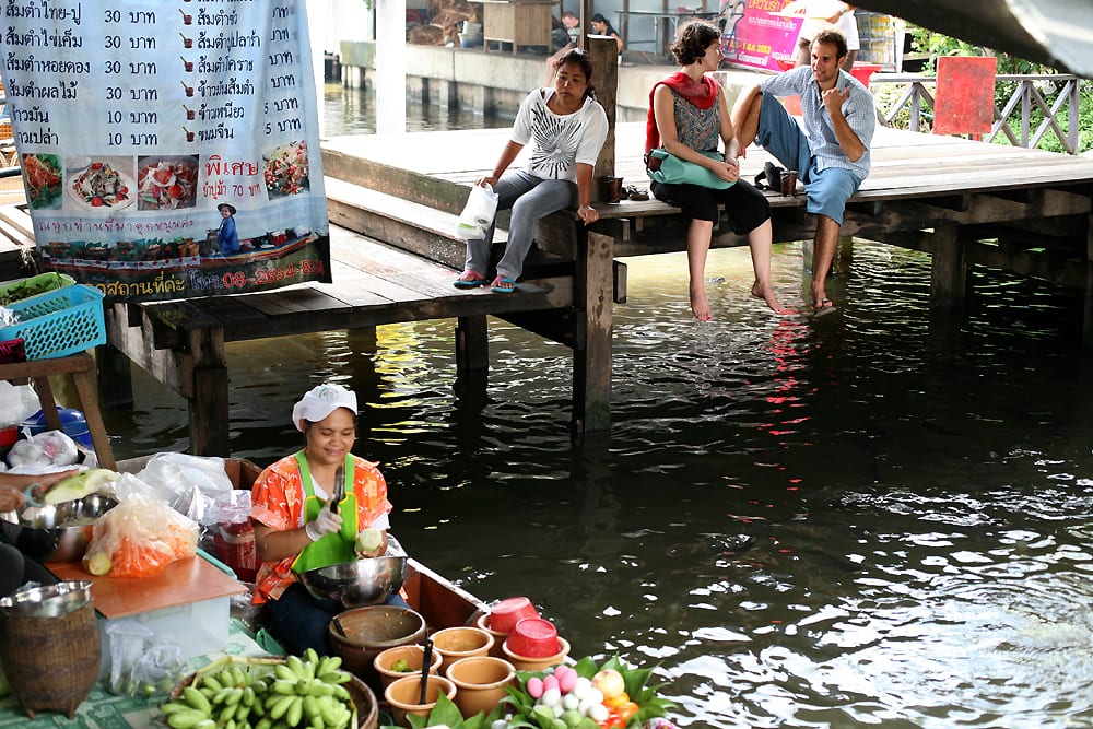 ตลาดน้ำตลิ่งชัน