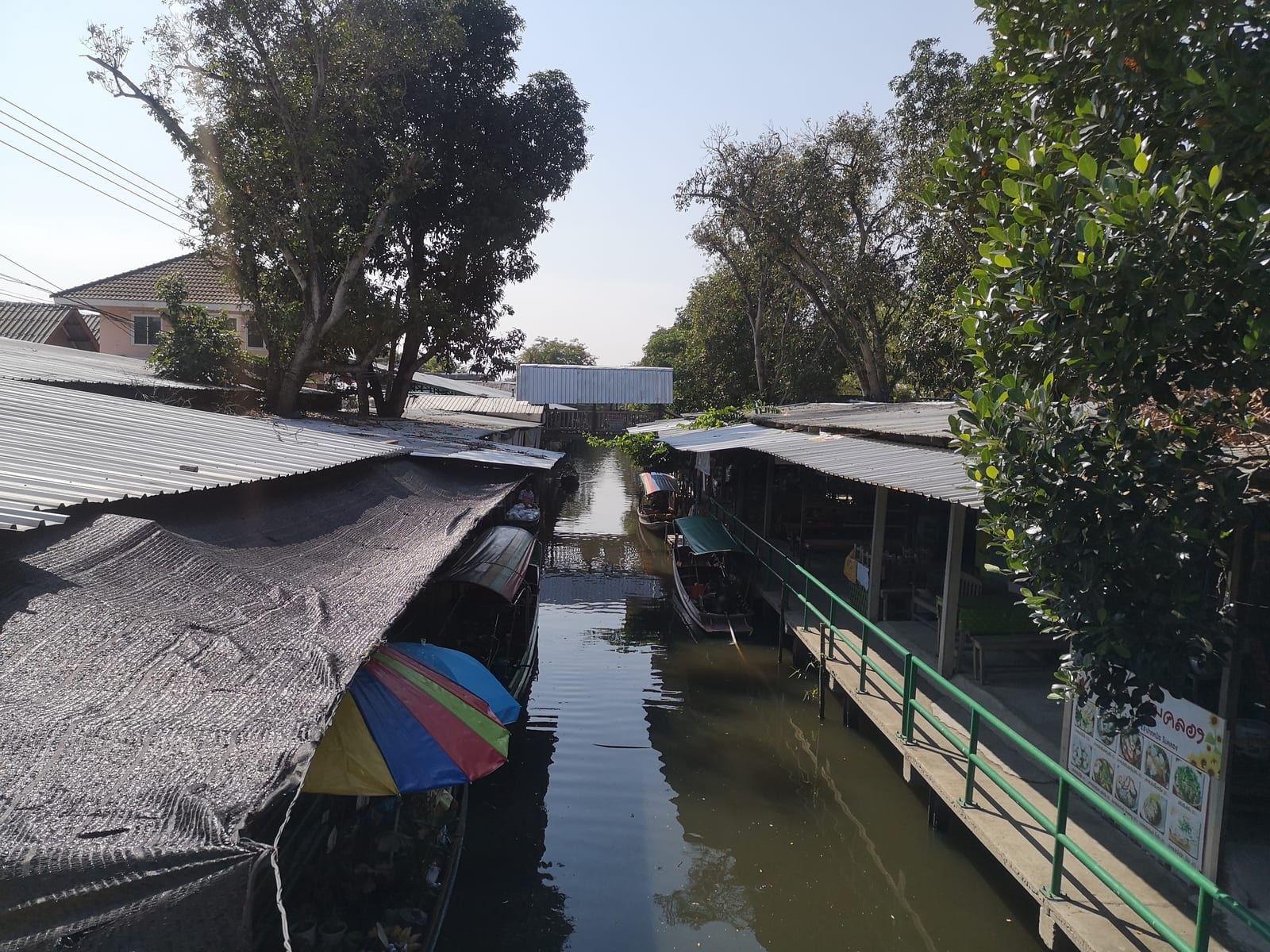 ตลาดน้ำคลองลัดมะยม