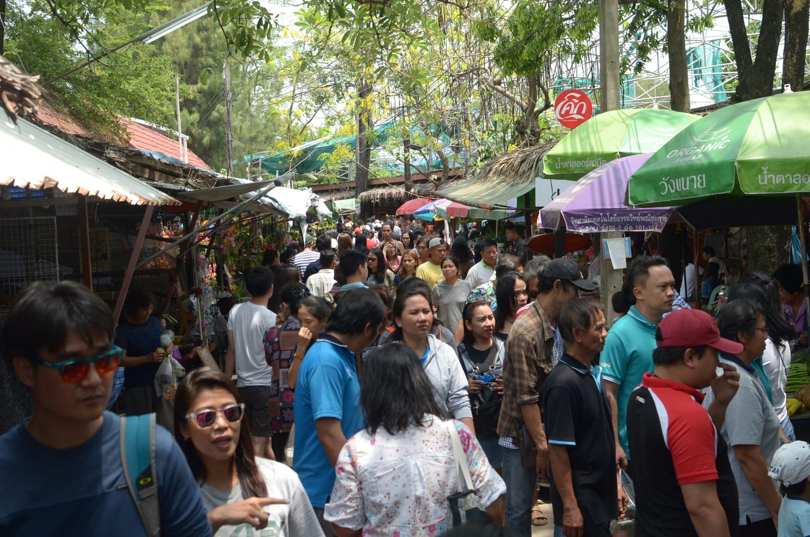 ตลาดน้ำบางน้ำผึ้ง