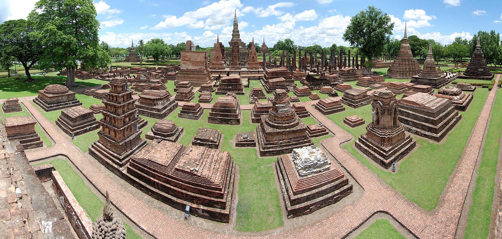 10 Top Attractions in Sukhothai