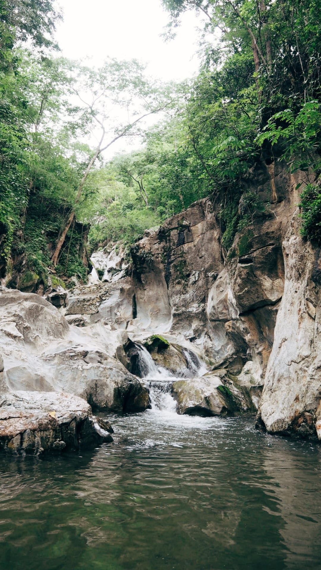 อุทยานแห่งชาติลานสาง (น้ำตกลานสาง)