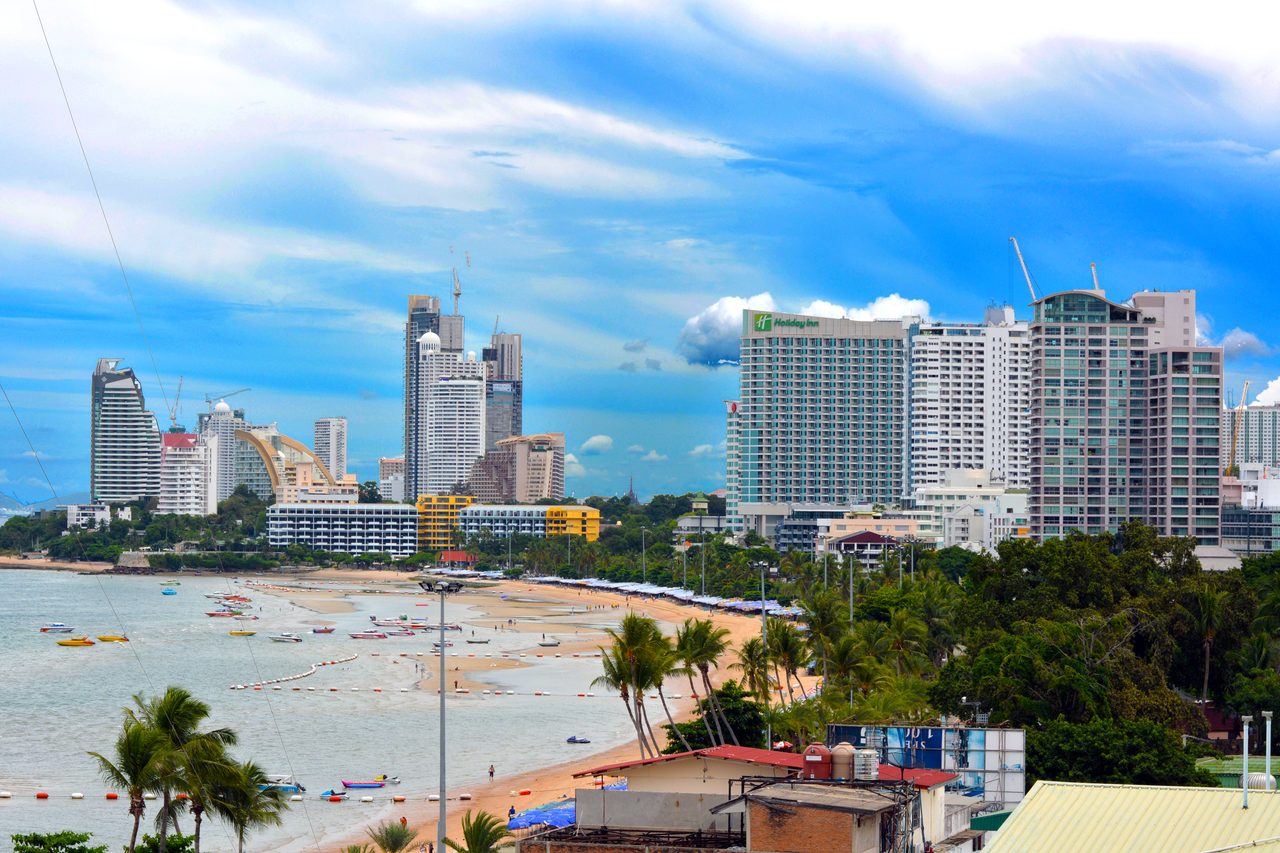 Bangkok vs Pattaya which to choose?
