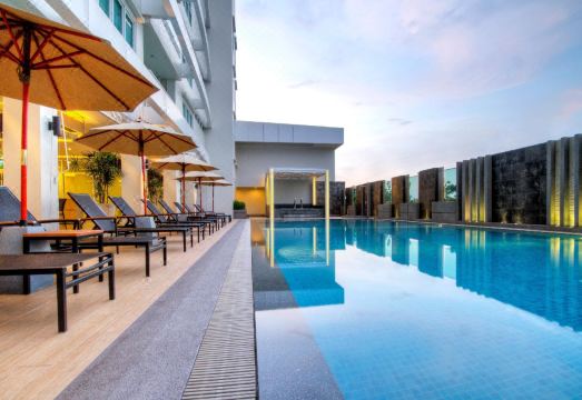 Classic Kameo Hotel & Serviced Apartments