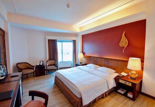 ล็อบบี้และพื้นที่ส่วนกลางของ Krungsri River Hotel อยุธยา