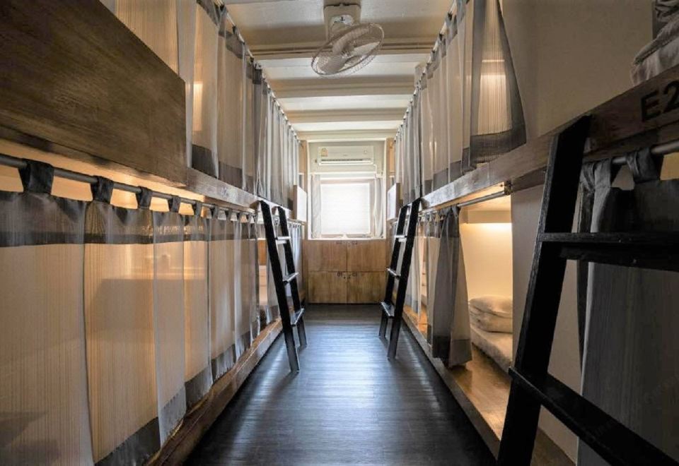 3Howw Hostel Sukhumvit 21