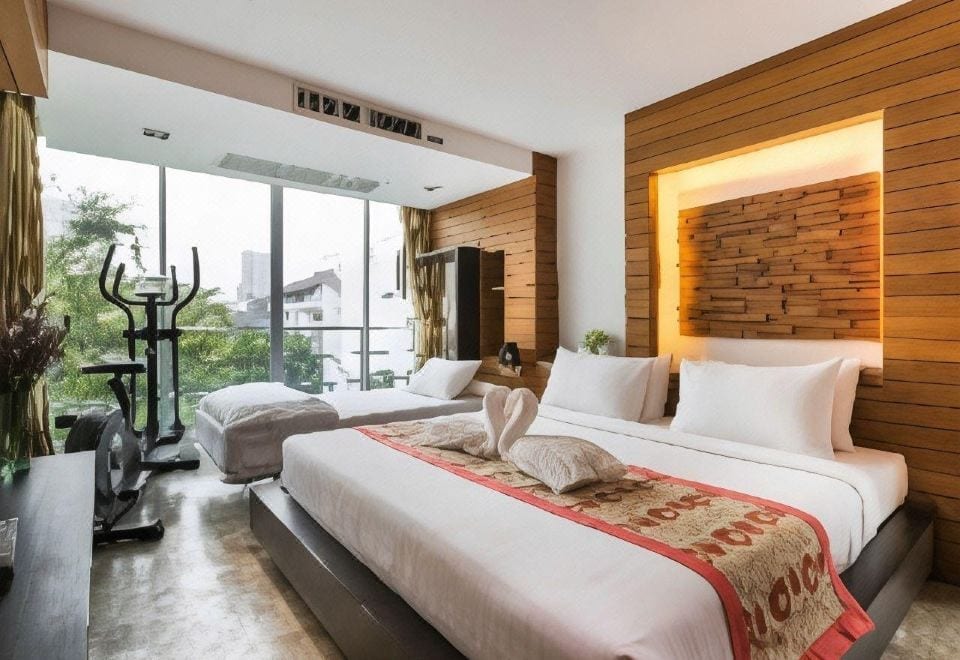 ห้องพักของ Baan Nueng Service Apartment ย่านอารีย์ ตกแต่งเรียบโทนอบอุ่นพร้อมพื้นที่กว้าง
