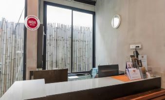 Common area at Collection O Bangkok Cha Cha Suite, budget hotel Lat Phrao Bangkok