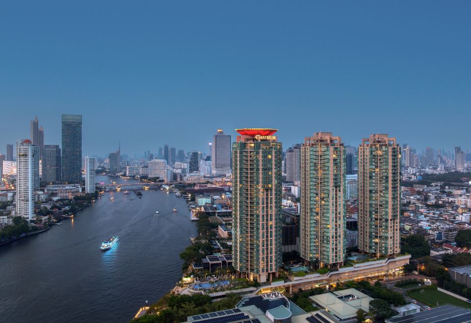 Chatrium Hotel Riverside Bangkok