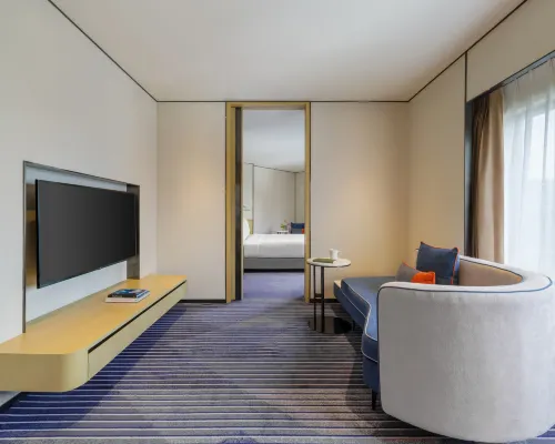 Guest room at Crowne Plaza Bangkok Lumpini Park, city views from the 24th floor and above