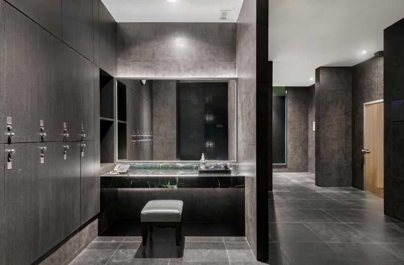 Lobby and common areas at Grande Centre Point Sukhumvit 55, bright contemporary interiors