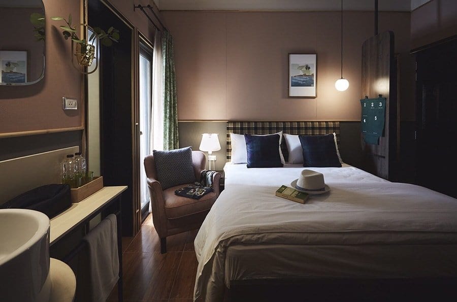 ห้อง Family Room ของ Josh Hotel ย่านอารีย์ โทนสีอบอุ่นเหมาะสำหรับครอบครัว