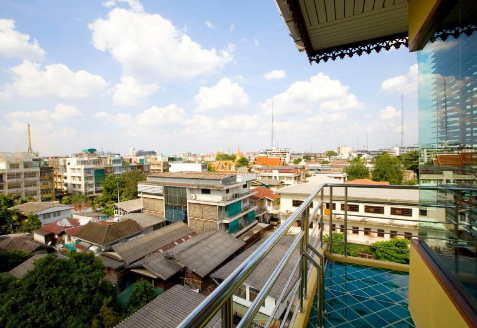 Lamphu Tree House Boutique Hotel