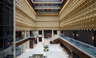 Siam Brasserie restaurant at Lancaster Bangkok — warm all-day dining