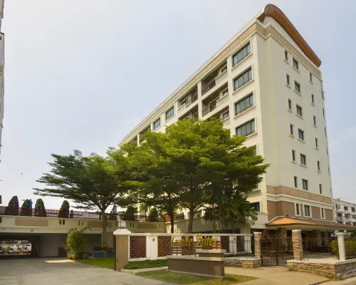 Lasalle Suites Hotel & Residence