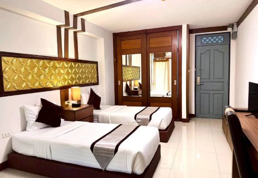 Leelawadee Resotel Raminthra 23