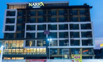ห้องพักด้านในของ Narra Hotel แจ้งวัฒนะ เตียงกว้างสะอาด แอร์เย็นสบาย