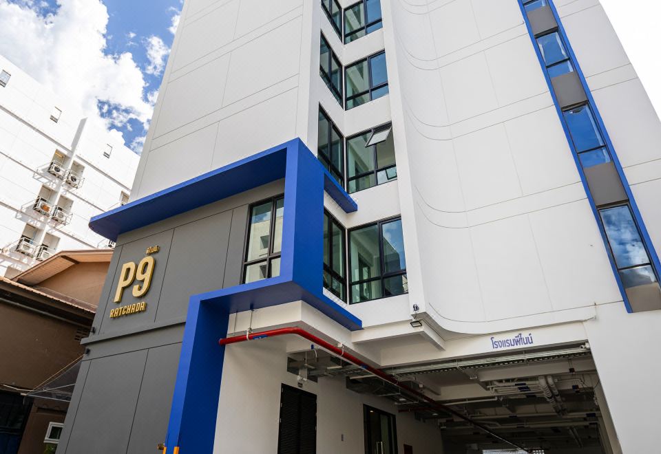 P9 Ratchada Hotel