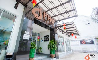 ห้องพัก Pho Place กรุงเทพ พื้นขาว โทนสีเรียบ ระเบียงส่วนตัว