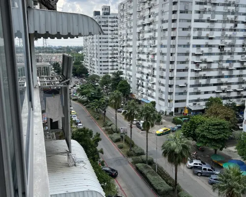 IMPACT Service Condo (Popular Condo T8)