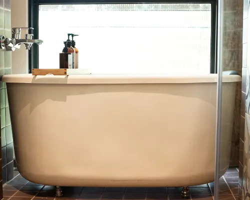 Boutique-designed guest room at Tints of Blue Hotel Sukhumvit Soi 27 Bangkok