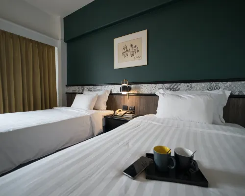 ล็อบบี้และร้านอาหารของ Witz Bangkok Hotel Ramkhamhaeng โดยเฉพาะฝั่งบาร์สไตล์โมเดิร์น