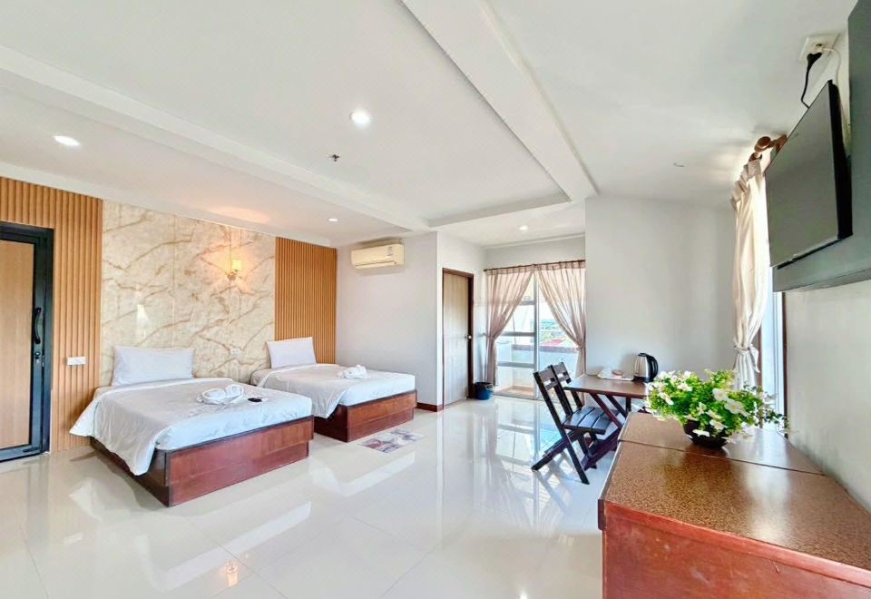 Century Grand Hotel