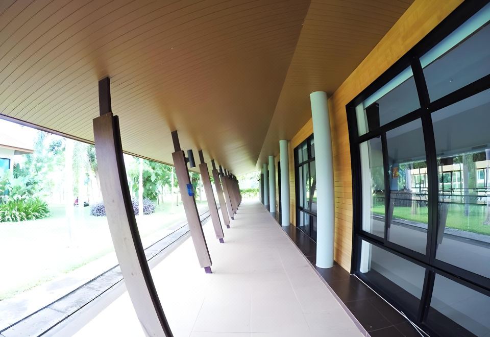 บังกะโลในสวนของ Surocha Resort ต.โนนสมบูรณ์ บึงกาฬ บรรยากาศร่มรื่น
