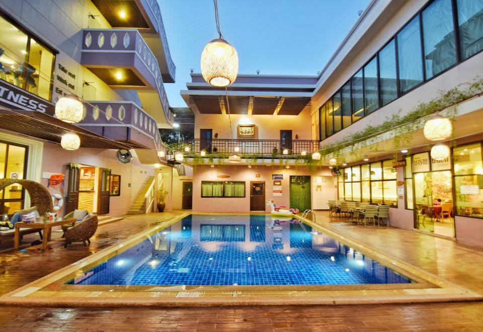 Phanomrungpuri Hotel