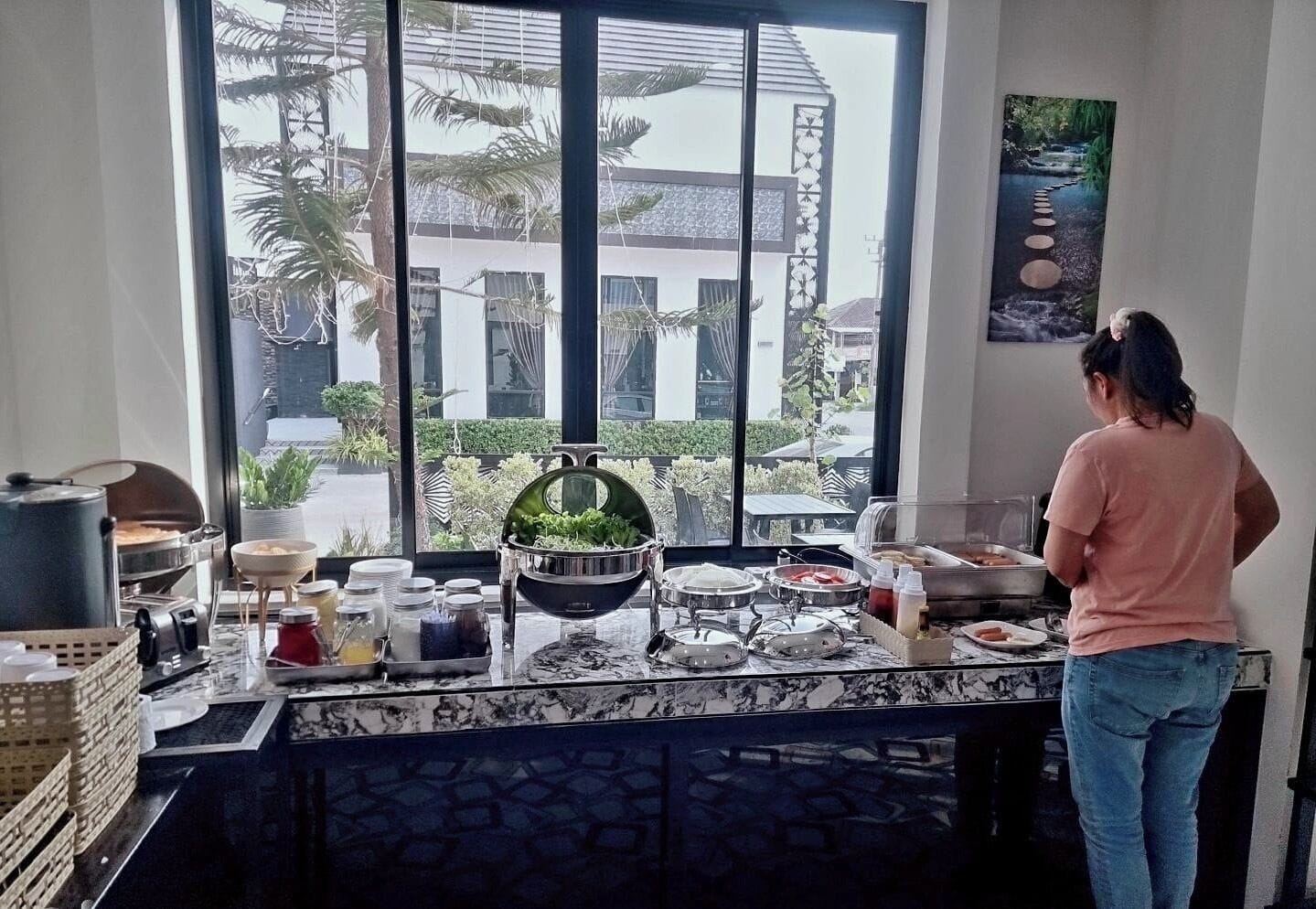 ห้องพักของ Grand Pruksasiri Hotel ชัยภูมิ สะอาด เรียบง่าย เตียงนอนสบาย