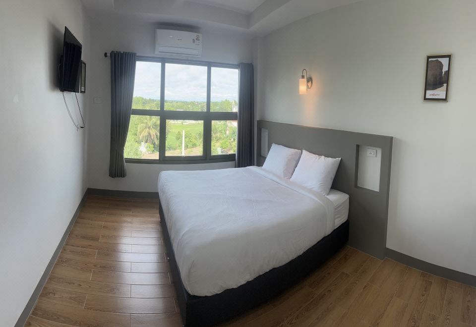 บรรยากาศภายในอาคาร Na Care Hotel ชัยภูมิ