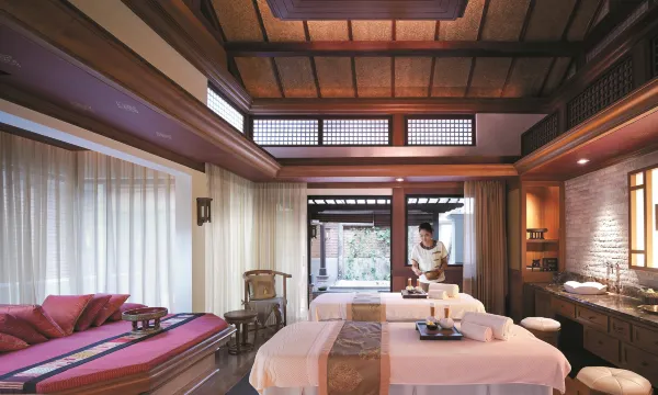 ห้องทรีตเมนต์ของ CHI The Spa บรรยากาศเงียบสงบสไตล์ลานนา