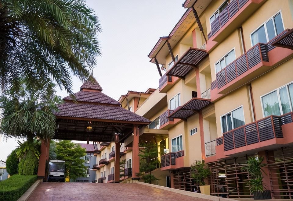 วิลล่าส่วนตัวของภูฟ้าวารี เชียงราย ตกแต่งสไตล์ Modern Oriental โทนอบอุ่น