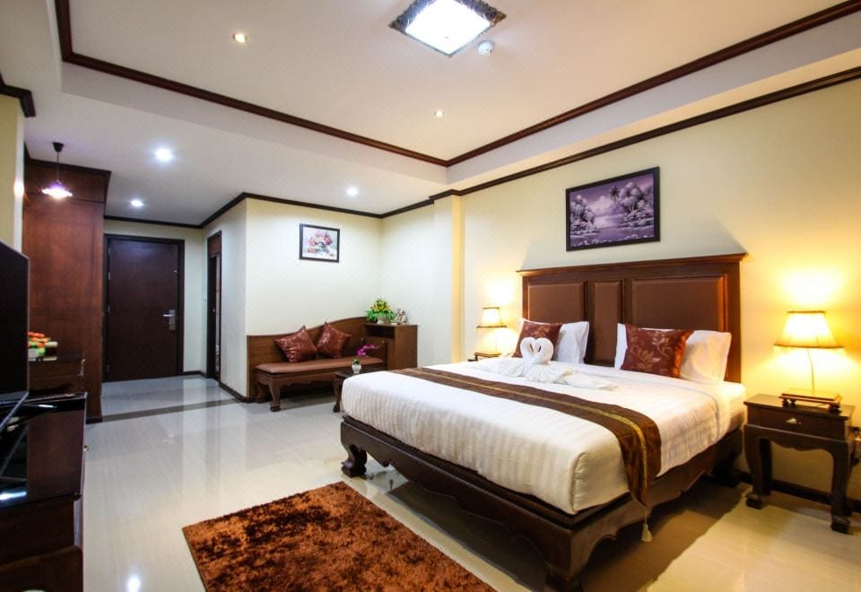อาคารและพื้นที่ส่วนกลางของ i Boutique Hotel ย่านมาบยางพร อำเภอปลวกแดง ใกล้นิคมอมตะซิตี้ ระยอง