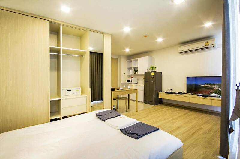 อาคารและห้องพักสไตล์ญี่ปุ่นของ Arin Hotel & Serviced Apartment (Karin Hotel) ริมทะเลศรีราชา ชลบุรี