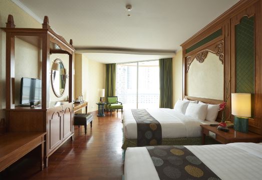 หาดส่วนตัวริมหาดวงศ์อมาตย์ของ Long Beach Garden Hotel & Pavilions