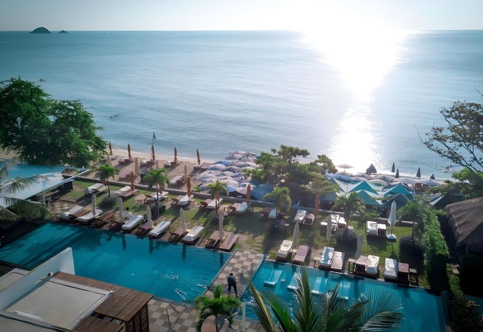 Sanae Beach Hua Hin