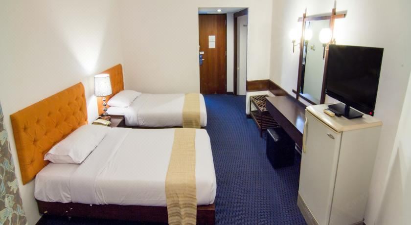 Phet Hotel