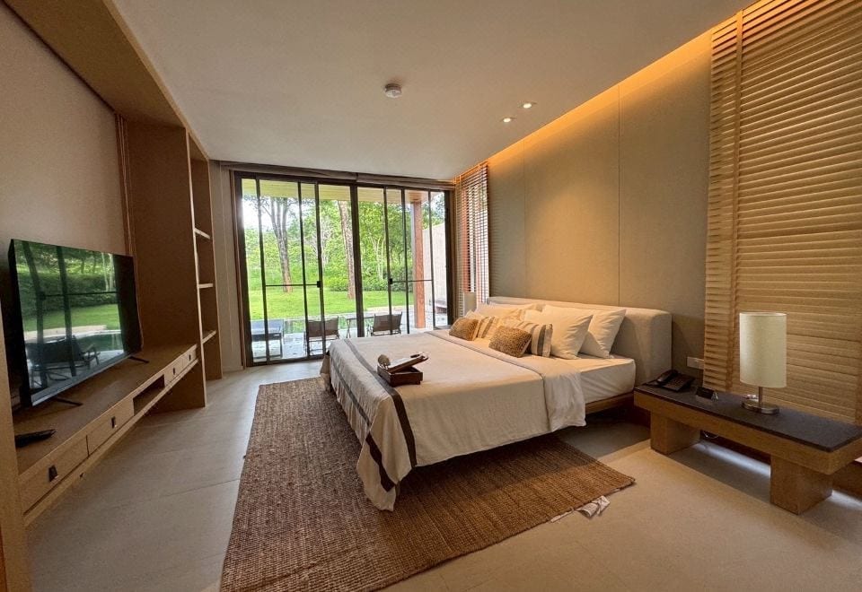 บรรยากาศป่าและภูเขาโดยรอบ Muthi Maya Forest Pool Villa ในคอมเพล็กซ์ Kirimaya ปากช่อง เขาใหญ่