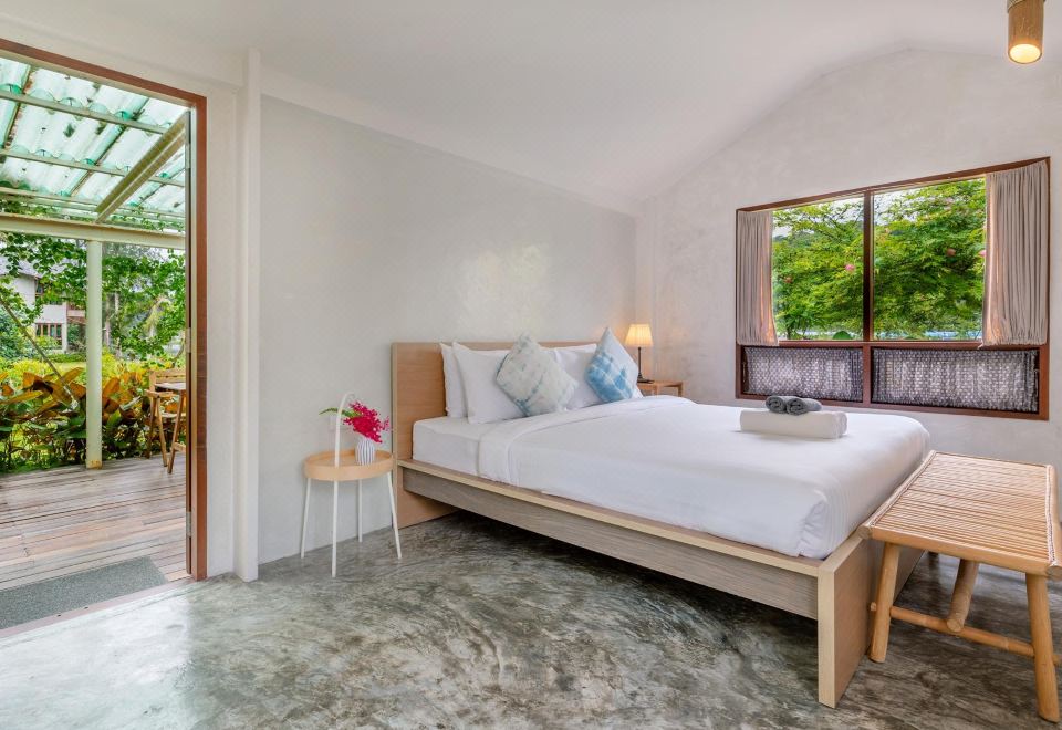 The Little White Bird Traveller Hostel