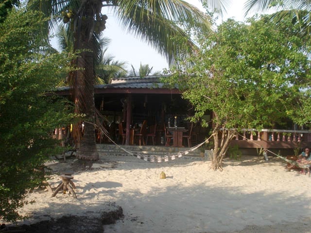 หาดอ่าวเก๋าทรายขาวหน้า Ao Kao White Sand Beach Resort เกาะหมาก ตราด