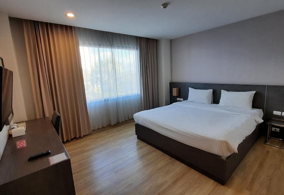 บรรยากาศภายนอกและล็อบบี้ Leosor Hotel โรงแรม 3 ดาวกลางเมืองนครราชสีมา