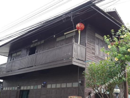 BaanKong Hostel