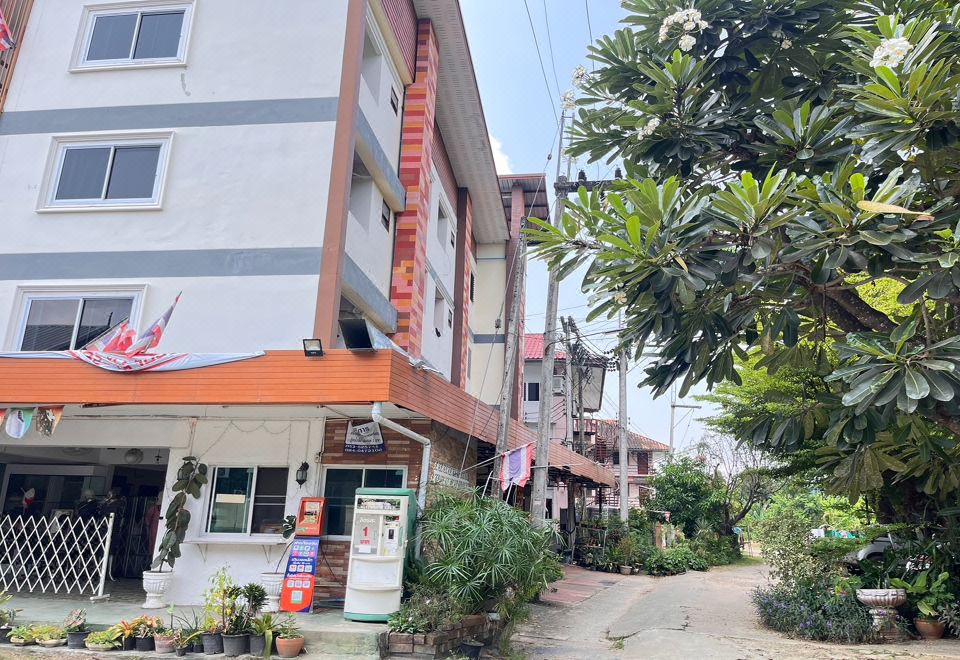 บรรยากาศห้องพักโรงแรมในเมืองเก่าลำพูน ใกล้วัดพระธาตุหริภุญชัย