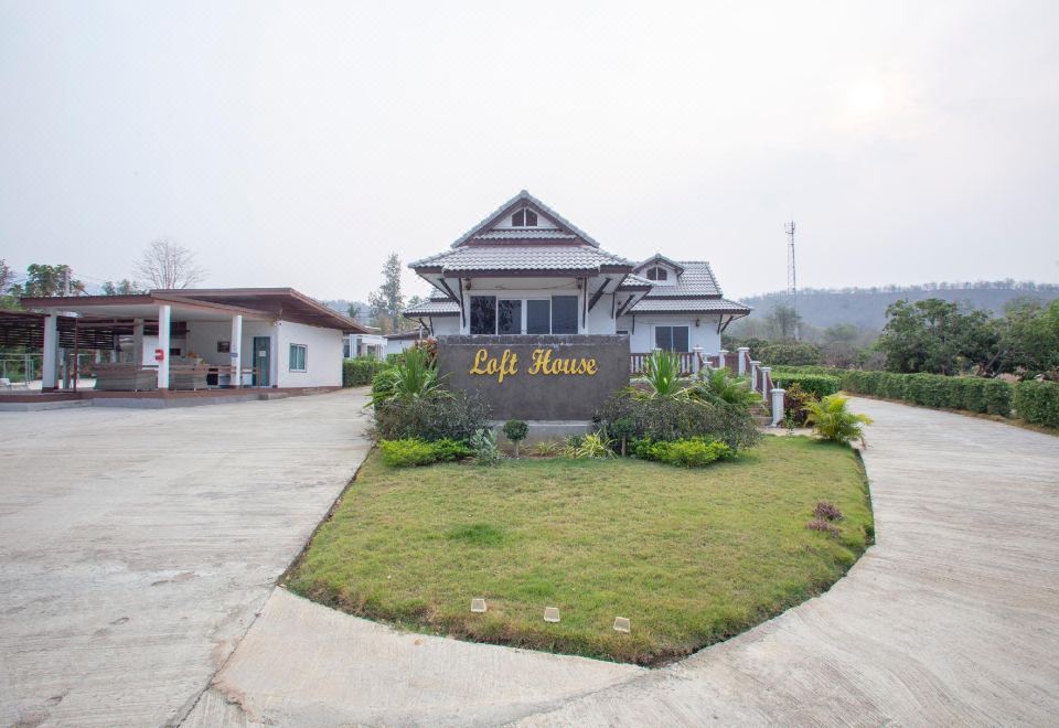 Loft House Homestay