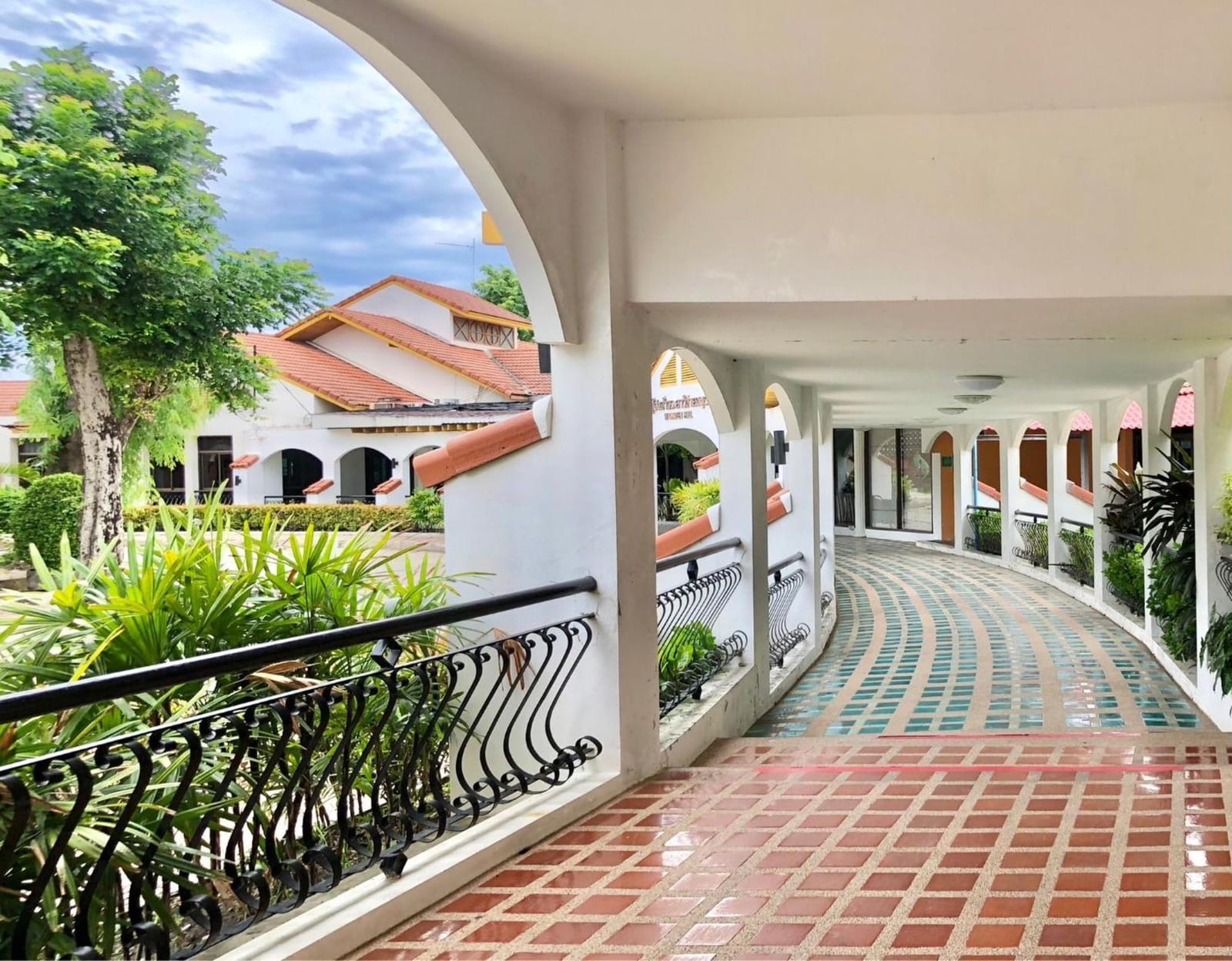 Lopburi Inn Resort