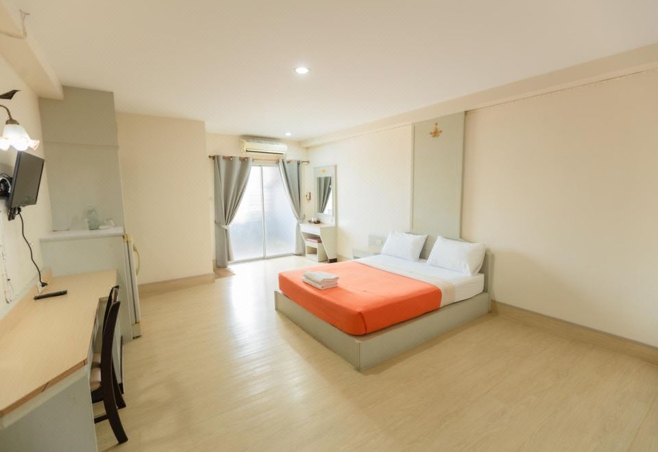 JRD Grand Place Hotel