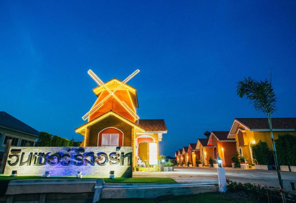 ห้องพักสะอาดเรียบง่ายของ Windsor Resort เมืองเก่าลพบุรี