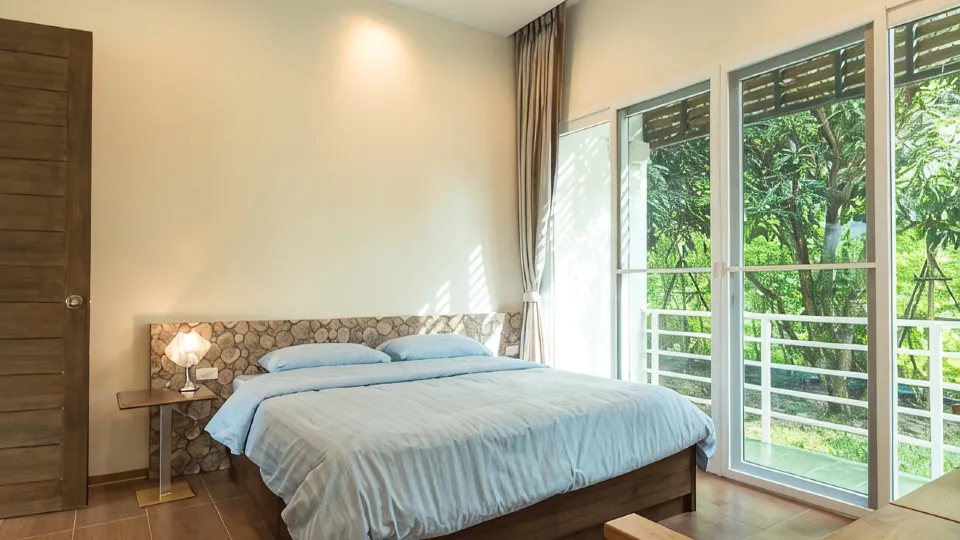 คาเฟ่ในตัวของ Ravin Home บรรยากาศโปร่ง วิวเขา